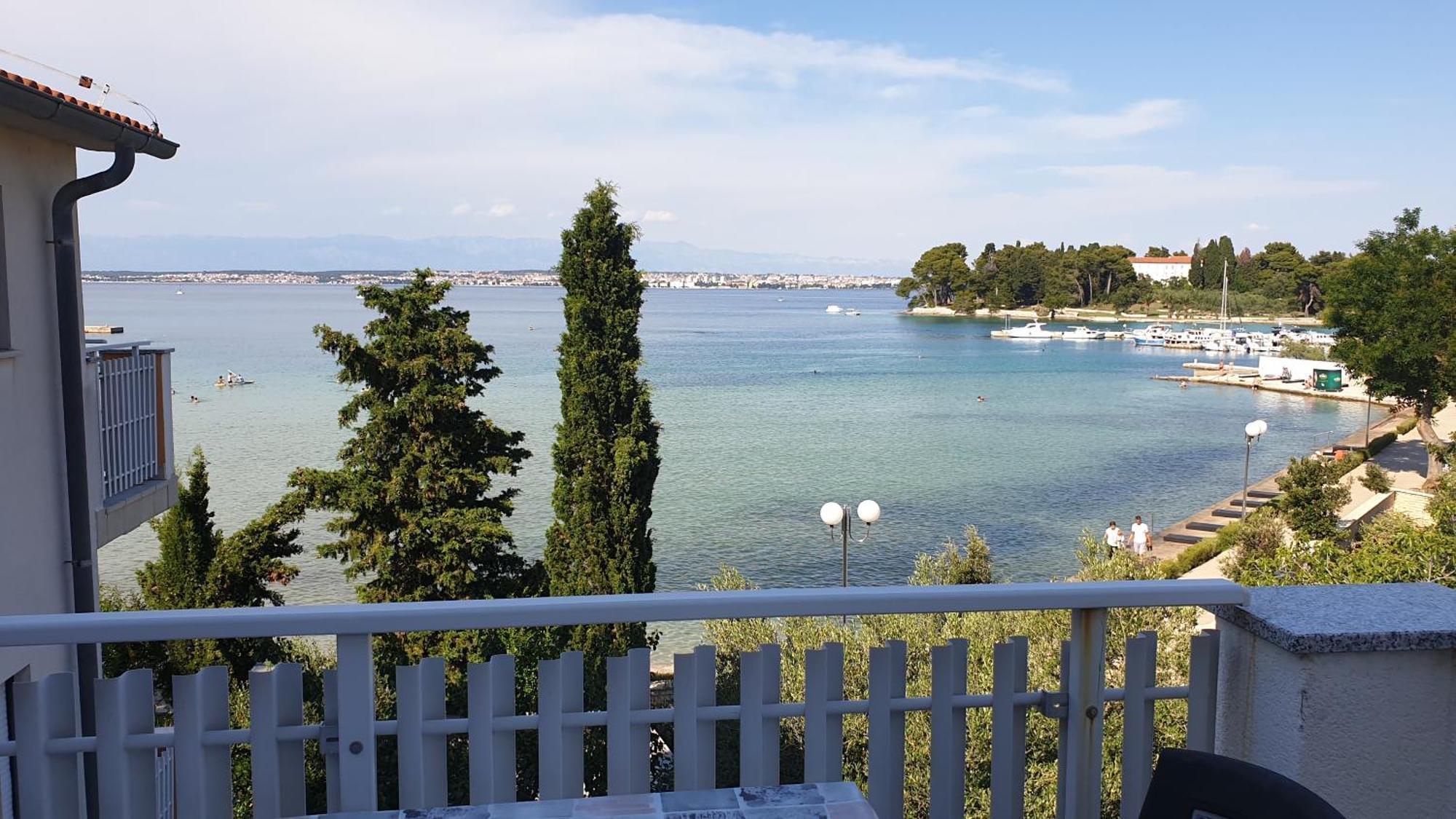 Apartments Villa Eden 普莱克 外观 照片